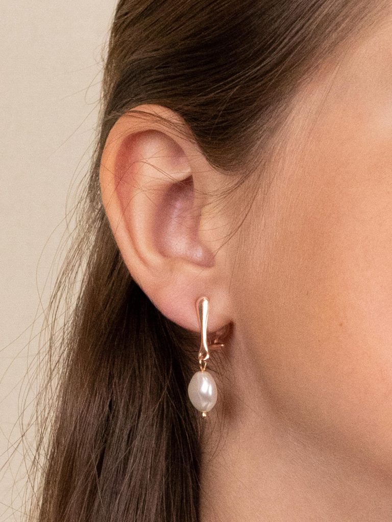 Klipši ar 10mm baroka pērli – white pearl