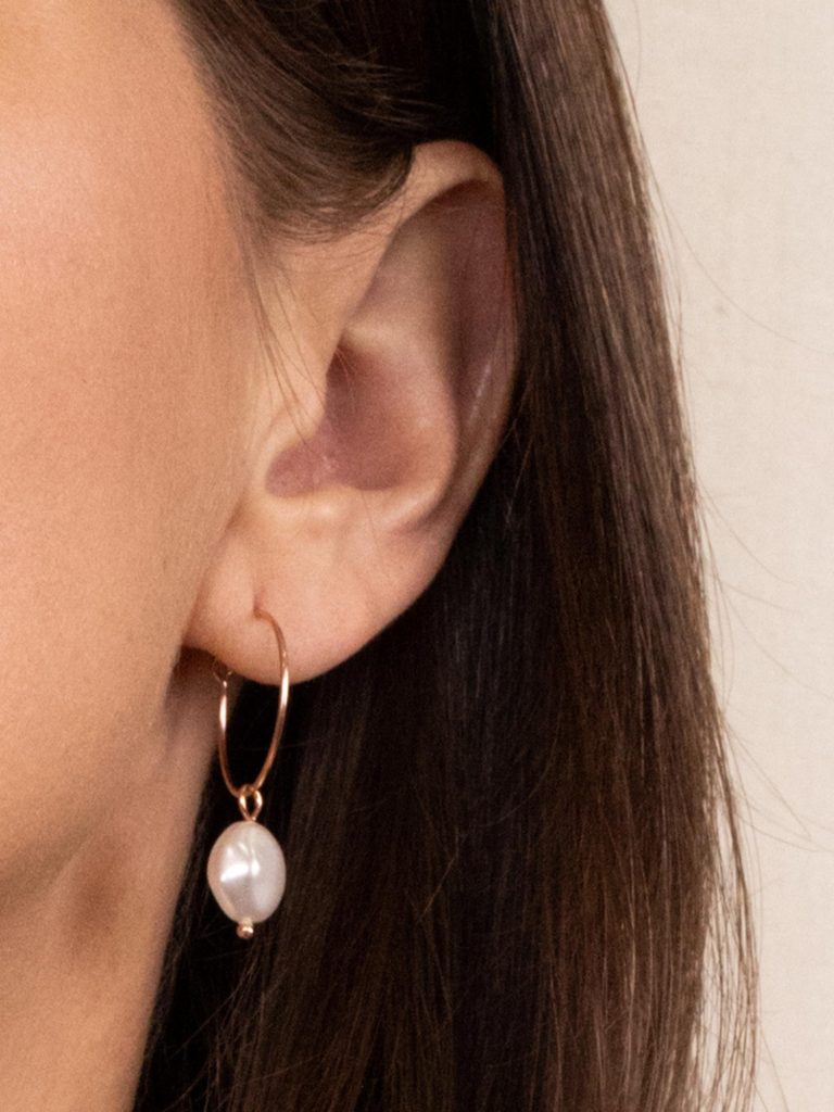 Auskari – riņķi ar 10mm baroka pērli- dark grey pearl