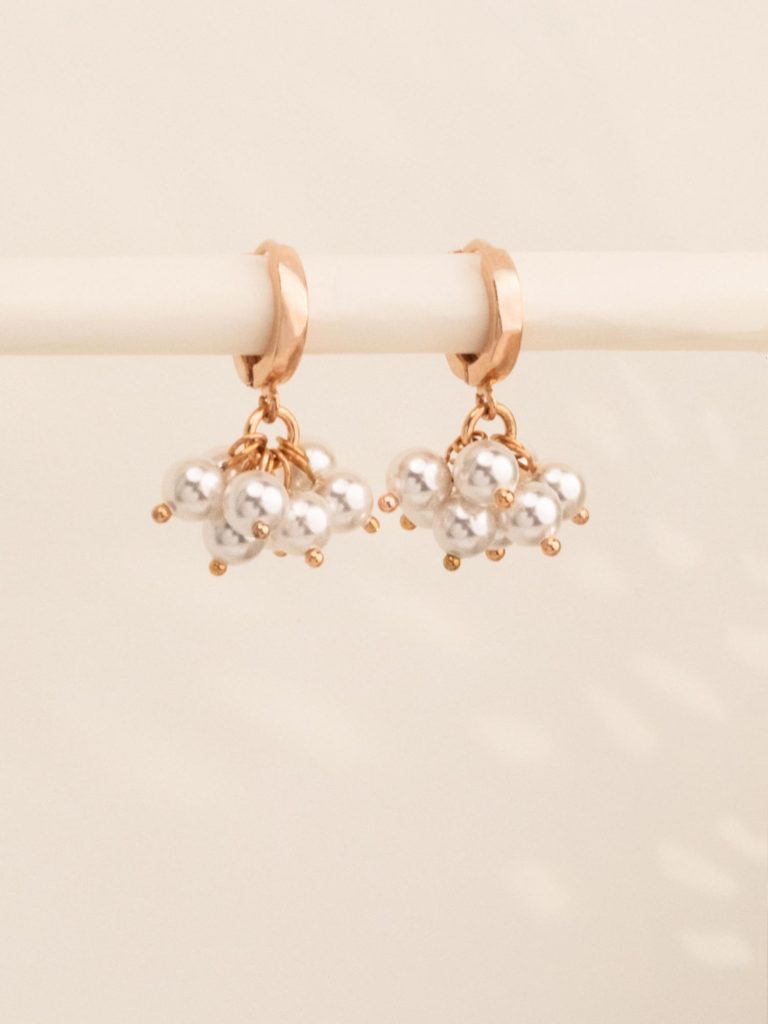 Auskari – pērļu ķekari – white pearl
